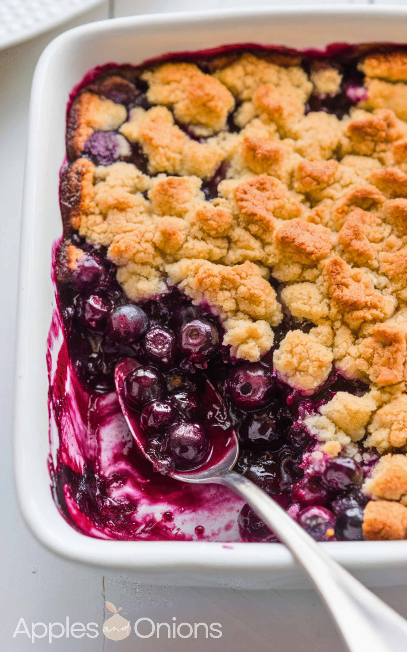 Easy Old-Fashioned Blueberry Cobbler